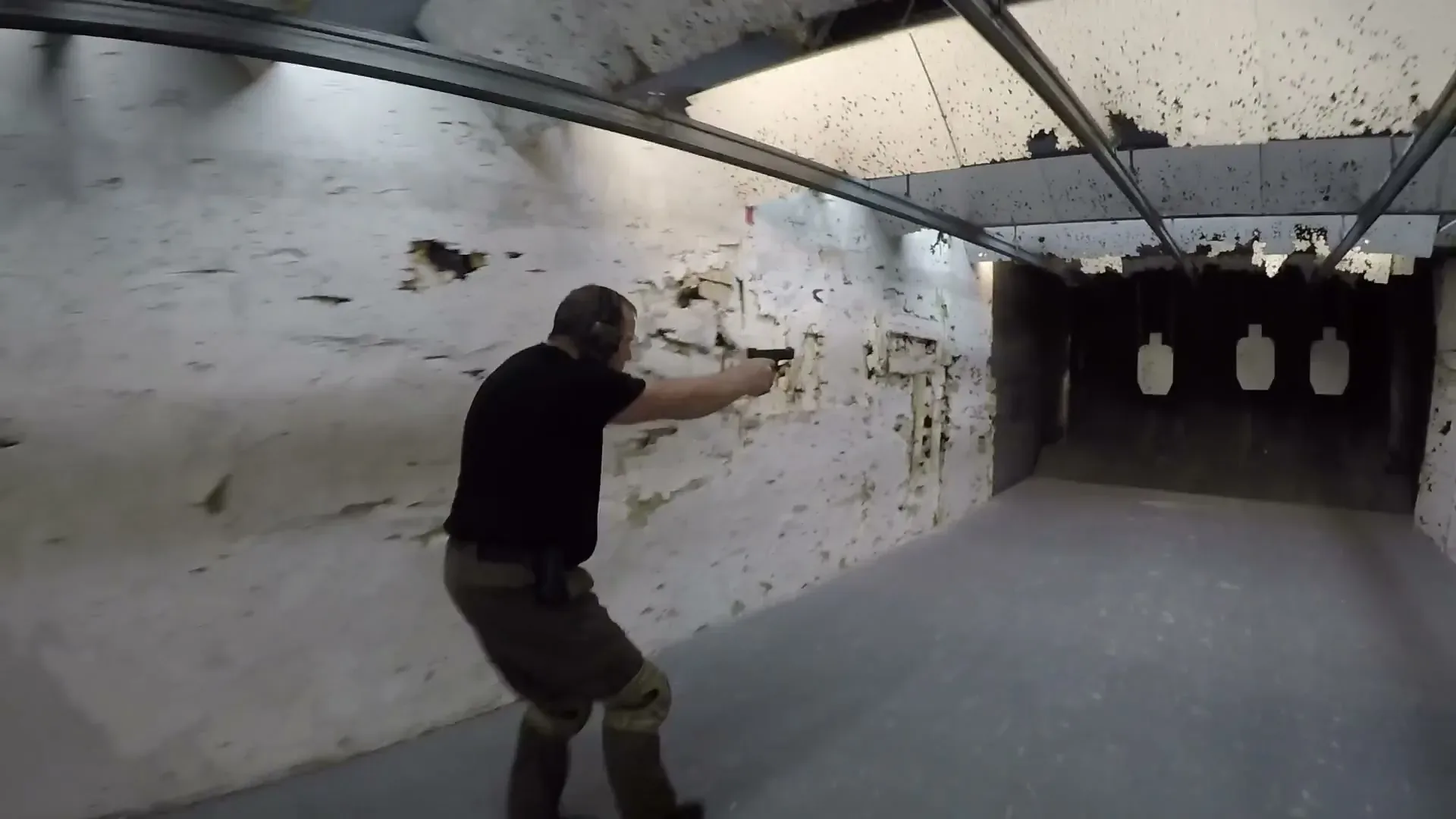 Tactical U indoor handgun scenario training focused on decisions under pressure